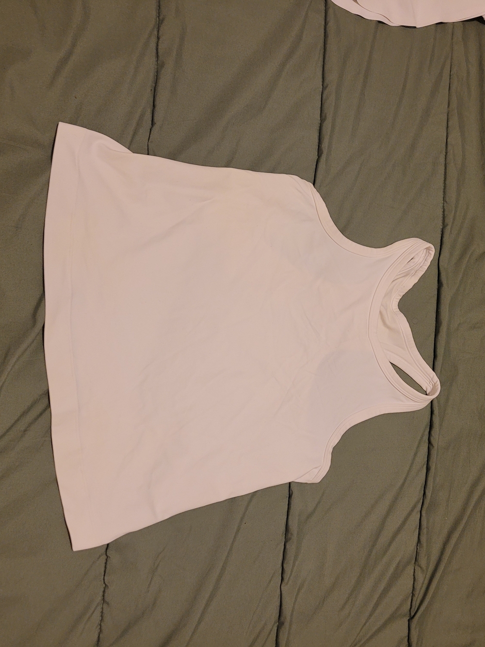 Lululemon Women’s Sleeveless Racerback Tank Top - White